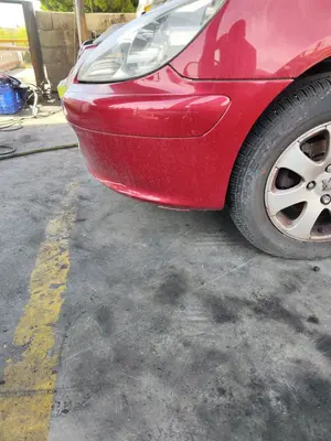 Foto de PARAGOLPES DELANTERO PEUGEOT 307 (S1)(04.2001) 1.6 16V CAT (109 CV / 80 KW) foto 2
