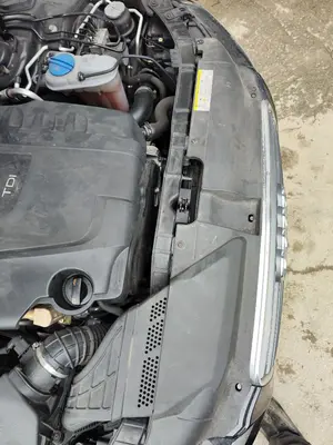 Foto de PANEL FRONTAL AUDI A5 COUPE (8T) 2.0 16V TDI (170 CV / 125 KW)