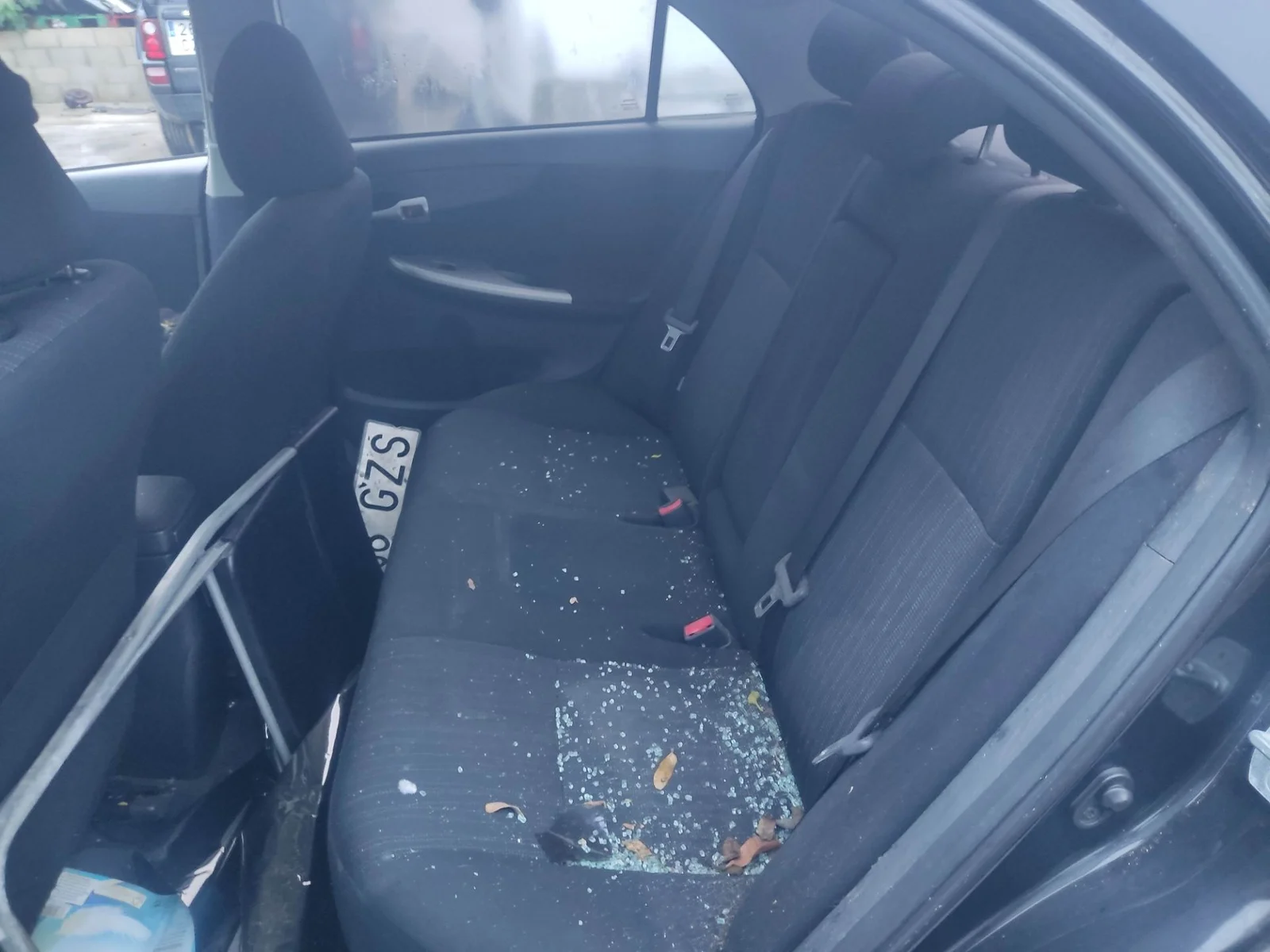 Foto de ASIENTO TRASERO TOYOTA COROLLA (E15) 1.4 Turbodiesel CAT (90 CV / 66 KW)