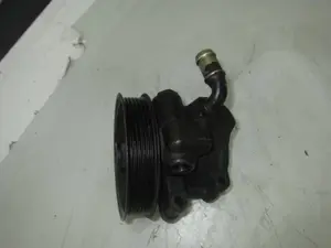 Foto de BOMBA DIRECCION FORD FOCUS BERLINA (CAK) referencia 2JB2603 foto 2