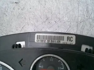 Foto de CUADRO INSTRUMENTOS OPEL ASTRA H BERLINA 1.7 16V CDTI (101 CV / 74 KW) referencia 13172012 foto 4