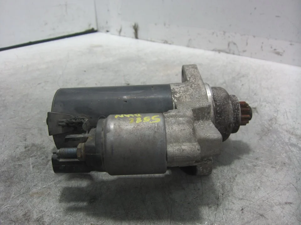 Foto de MOTOR ARRANQUE VOLKSWAGEN POLO IV (9N1) 1.9 SDI (64 CV / 47 KW) referencia 02T911024