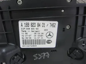 Foto de LUZ INTERIOR MERCEDES-BENZ CLASE A (BM 169) 2.0 CDI CAT (82 CV / 60 KW) referencia A1698208401 foto 4