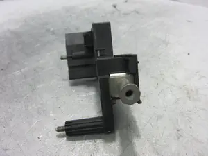 Foto de CAJA RELES / FUSIBLES PORSCHE MACAN (95BA) referencia 95B937517B foto 4