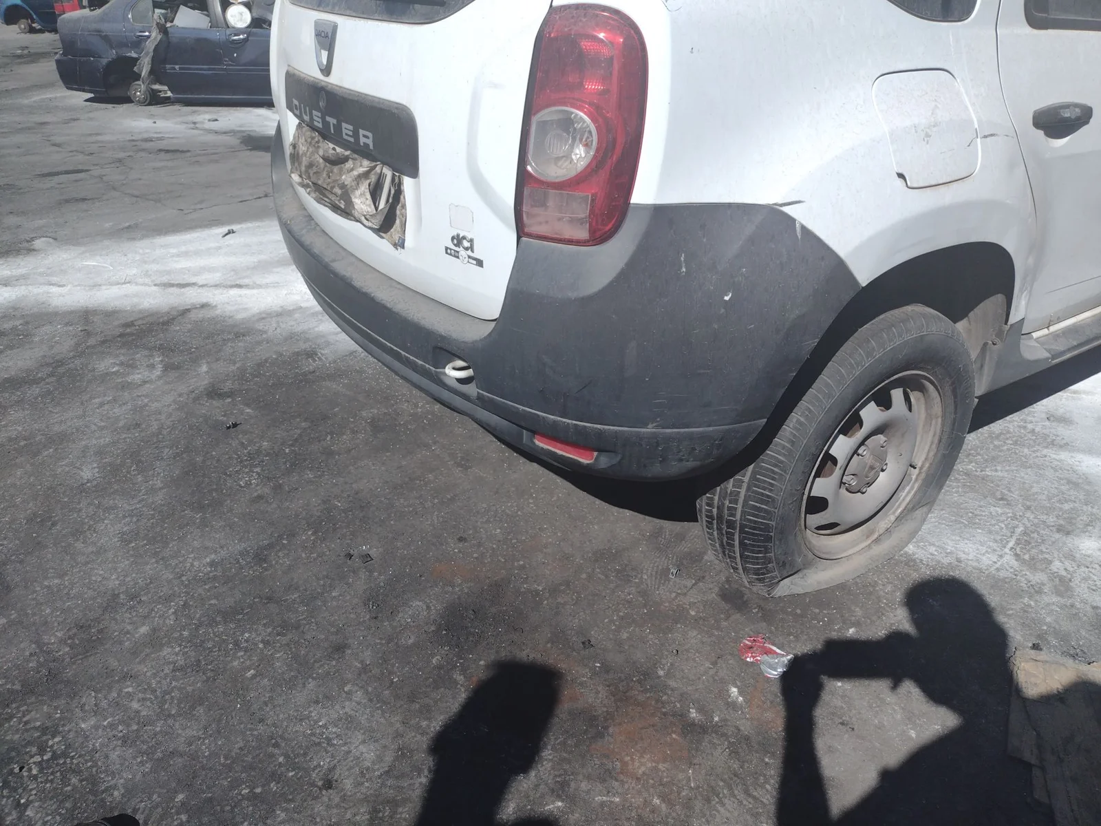 Foto de PARAGOLPES TRASERO DACIA DUSTER I 1.5 dCi Diesel CAT (86 CV / 63 KW) referencia 850220033R