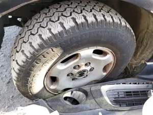 Foto de LLANTA SSANGYONG REXTON 2.7 Turbodiesel CAT (160 CV / 118 KW)