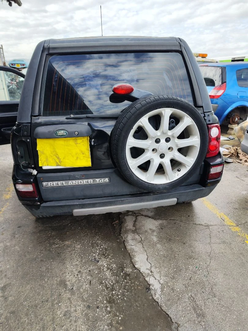 Foto de PORTON TRASERO LAND ROVER FREELANDER (LN) 2.0 Td4 CAT (109 CV / 80 KW)