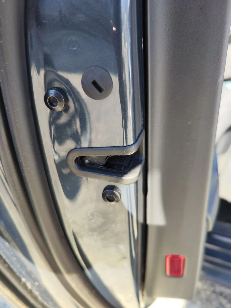 Foto de CERRADURA PUERTA TRASERA IZQUIERDA AUDI A6 AVANT (4GD) 2.0 16V TDI (190 CV / 140 KW) referencia 4G0839015C