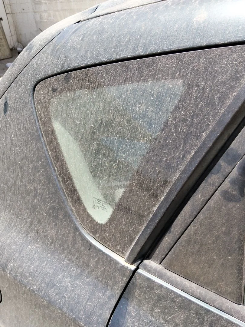 Foto de LUNA CUSTODIA TRASERA DERECHA MAZDA 3 BERLINA (BK) 1.6 16V CAT (105 CV / 77 KW)