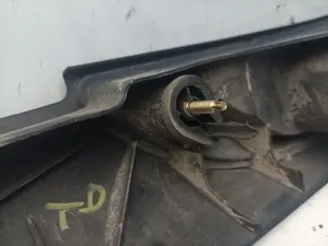 Foto de PILOTO TRASERO DERECHO RENAULT KANGOO I (F/KC0) referencia 7700308714 foto 4