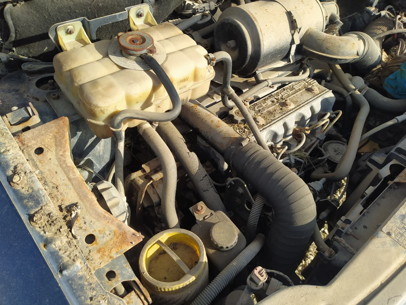 Foto de COMPRESOR AIRE ACONDICIONADO CHRYSLER VOYAGER GS 2.5 Turbodiesel (116 CV / 85 KW)