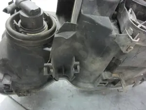 Foto de FARO DERECHO BMW SERIE 3 COMPACTO (E46) 2.0 16V Diesel CAT (150 CV / 110 KW) referencia 0301187202 foto 2