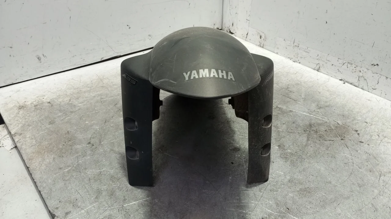 Foto de GUARDABARROS DELANTERO YAMAHA FZ 8 / FAZER8 779 cm3 - 78.1 kW (0 CV / 0 KW)