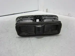 Foto de NO IDENTIFICADO VOLKSWAGEN GOLF VI (5K1)(10.2008) 1.6 TDI DPF (105 CV / 77 KW) referencia 5K0815736D foto 2