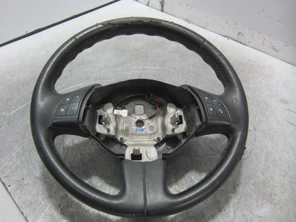 Foto de VOLANTE FIAT 500 (150) BERLINA 1.2 CAT (69 CV / 51 KW) referencia 735633725