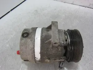 Foto de COMPRESOR AIRE ACONDICIONADO RENAULT MEGANE I FASE 2 BERLINA (BA0) referencia 7700105765 foto 5