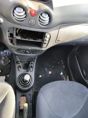 Foto de CONSOLA CENTRAL CITROEN C3 1.4  (73 CV / 54 KW)