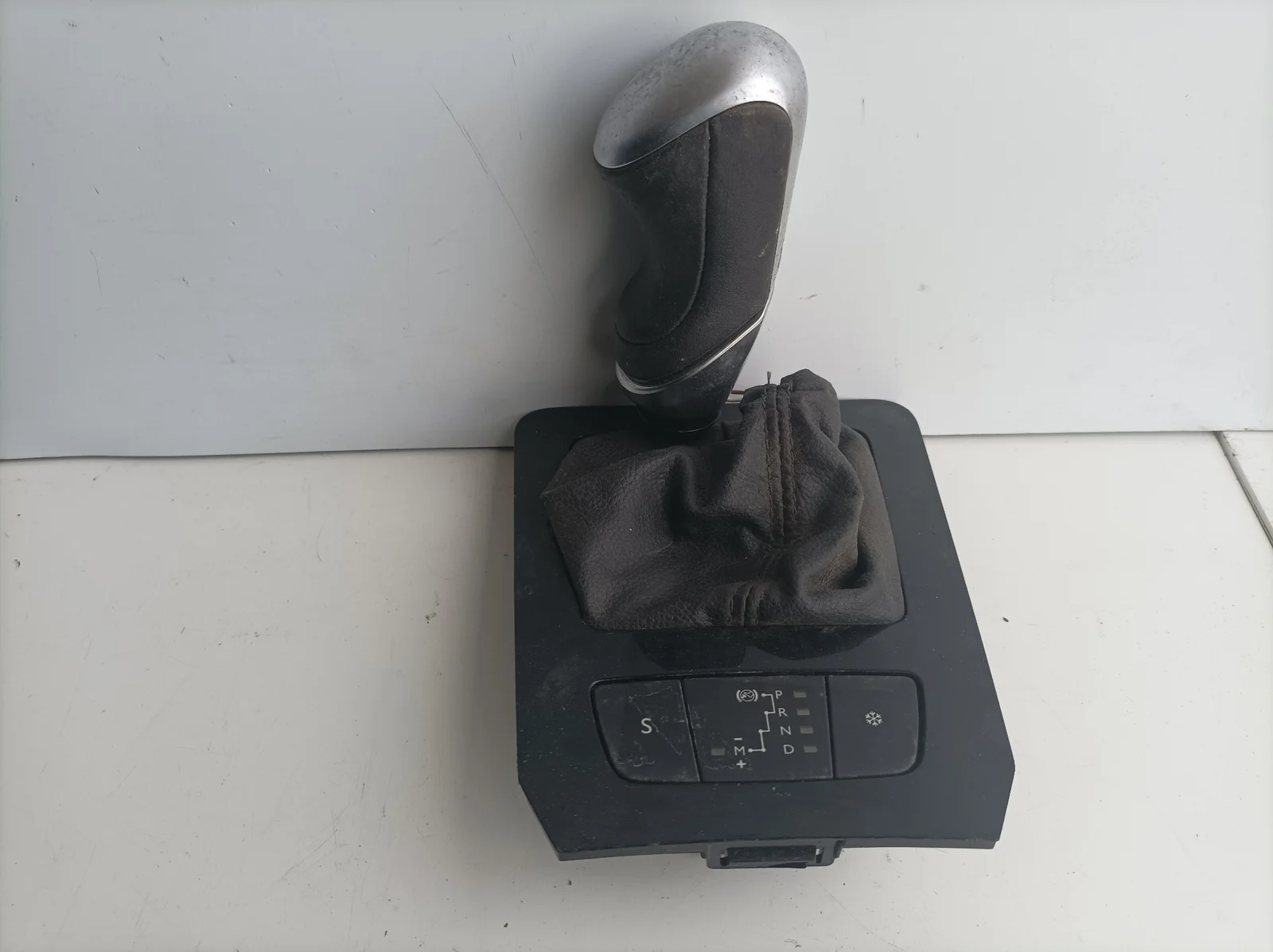 Foto de POMO PALANCA CAMBIO PEUGEOT 508 referencia 96770535ZD00