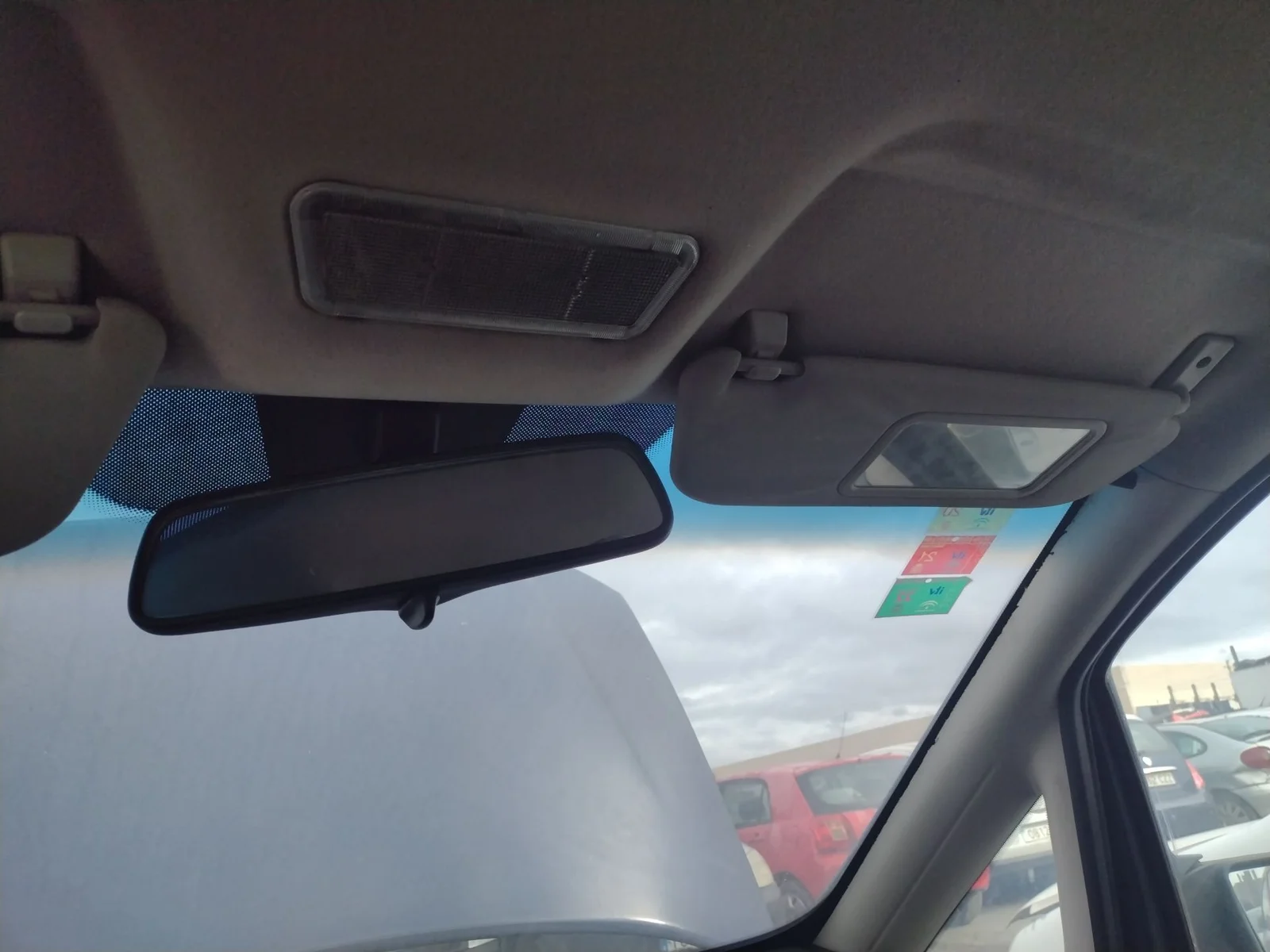 Foto de PARASOL DERECHO OPEL ZAFIRA A 2.0 DTI (101 CV / 74 KW)