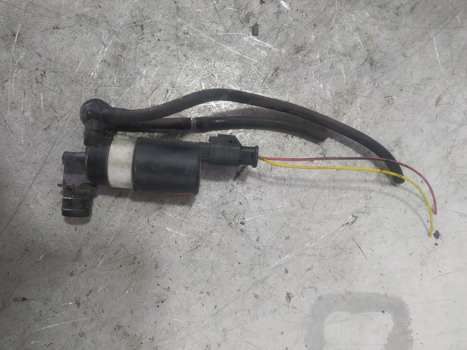 Foto de MOTOR LIMPIA DELANTERO CITROEN C4 PICASSO 1.6 HDi FAP (112 CV / 82 KW)