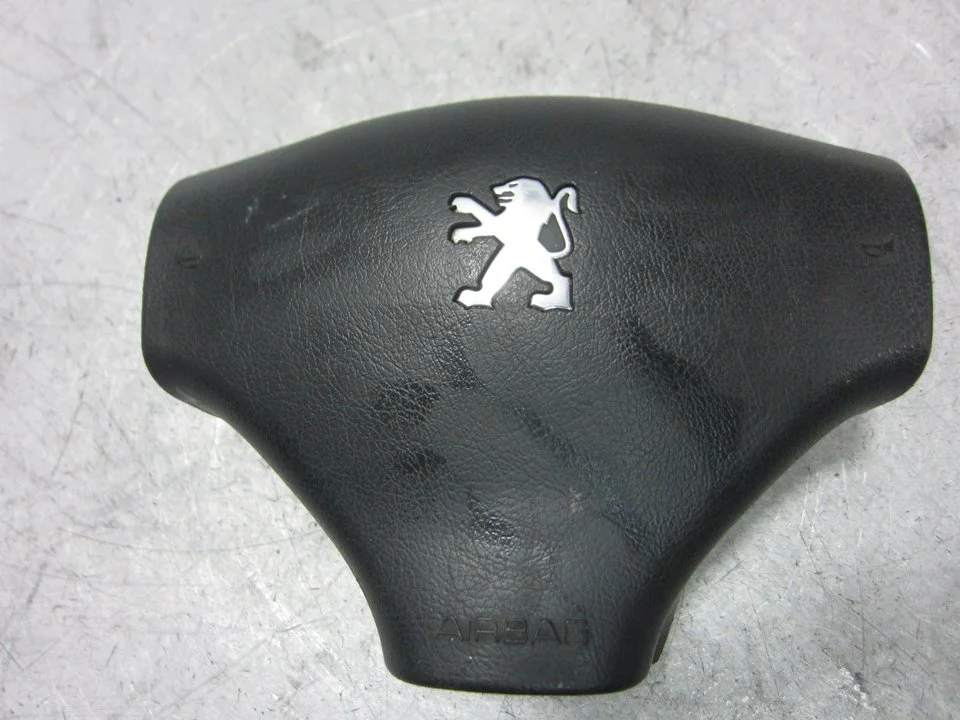 Foto de AIRBAG DELANTERO IZQUIERDO PEUGEOT 206 CC CABRIO-COUPÉ 1.6 16V CAT (109 CV / 80 KW) referencia 96441166