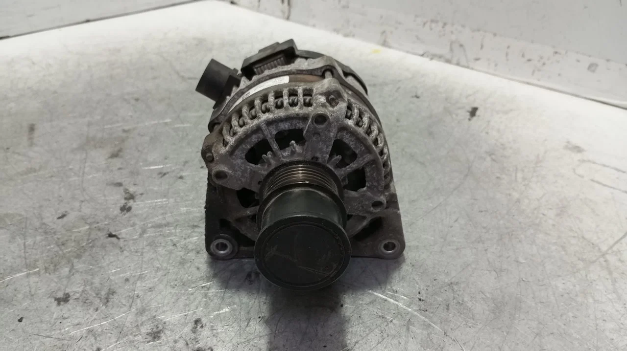 Foto de ALTERNADOR FORD FOCUS BERLINA (CEW) 1.0 EcoBoost CAT (125 CV / 92 KW) referencia CV6T10300GA