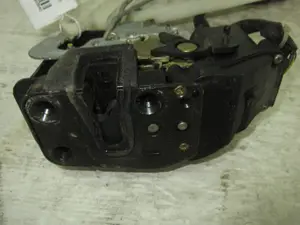 Foto de CERRADURA PUERTA DELANTERA IZQUIERDA KIA CERATO (LD) 2.0 Turbodiesel CAT (113 CV / 83 KW) referencia LDRL1 foto 5