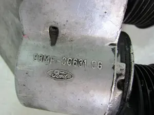 Foto de BOMBA DIRECCION FORD FOCUS BERLINA (CAK) referencia 2S413A696AA foto 6