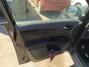 Foto de ELEVALUNAS DELANTERO IZQUIERDO SEAT ALTEA (5P1) 1.6  (102 CV / 75 KW) referencia 5P0837461