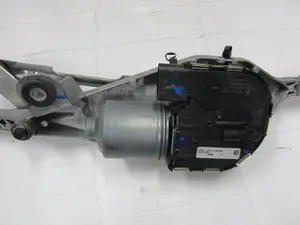Foto de MOTOR LIMPIA DELANTERO OPEL ASTRA K BERLINA 5P 1.4 16V SIDI Turbo (125 CV / 92 KW) referencia 3397021778 foto 7
