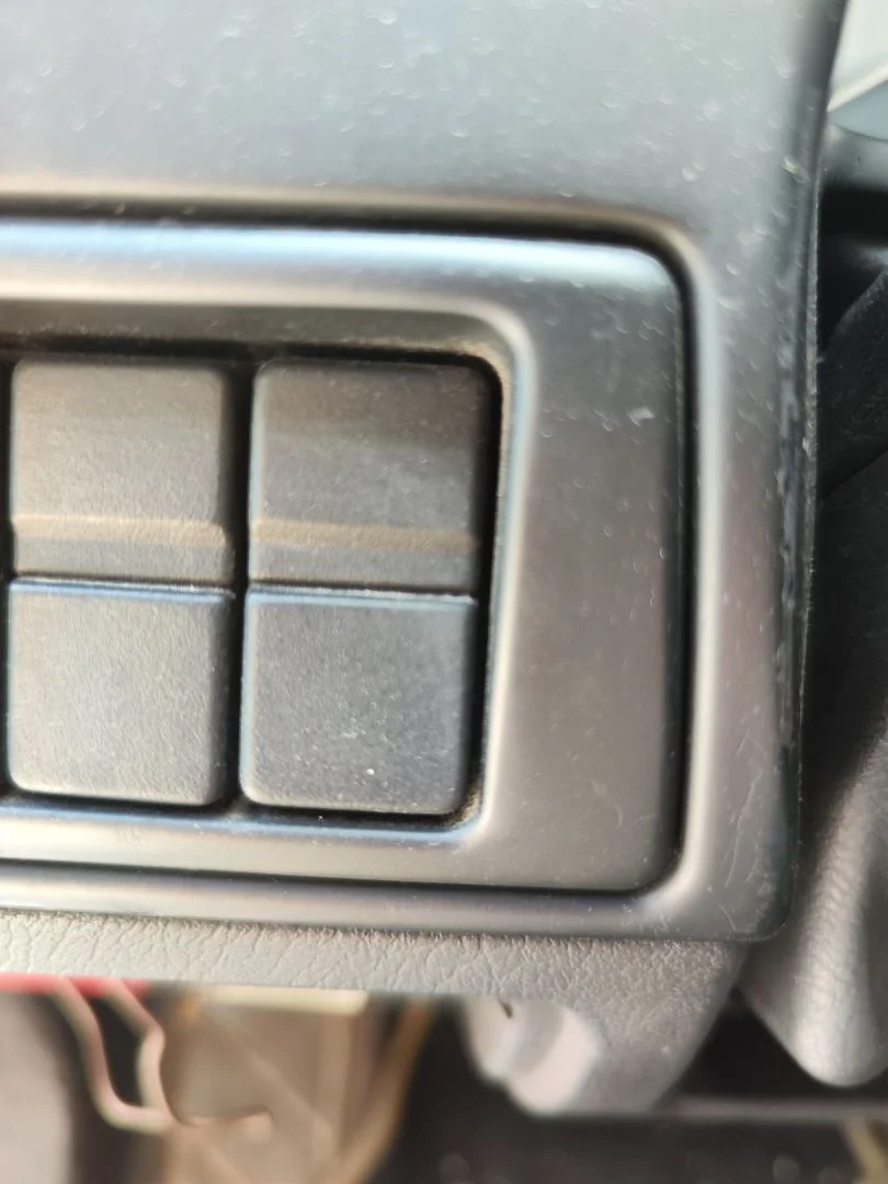Foto de INTERRUPTOR CITROEN XSARA BERLINA 1.6 16V CAT (NFU / TU5JP4) (109 CV / 80 KW)