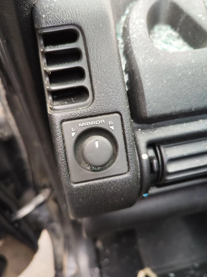 Foto de MANDO RETROVISOR LAND ROVER FREELANDER (LN) 2.0 Td4 CAT (109 CV / 80 KW)