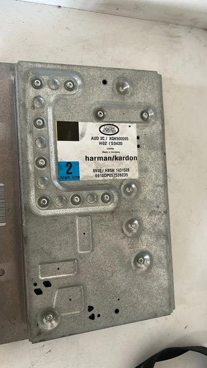Foto de AMPLIFICADOR DE SONIDO LAND ROVER RANGE ROVER SPORT referencia XQK500095.