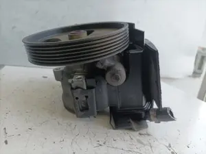Foto de BOMBA DIRECCION CITROEN XSARA PICASSO referencia 9637058460 foto 4