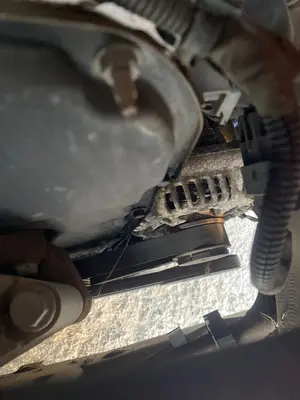 Foto de ALTERNADOR CITROEN JUMPER FURGON