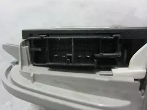 Foto de LUZ INTERIOR MERCEDES-BENZ CLASE C (BM 203) BERLINA 2.2 CDI CAT (150 CV / 110 KW) referencia A2038204601 FKZ foto 7
