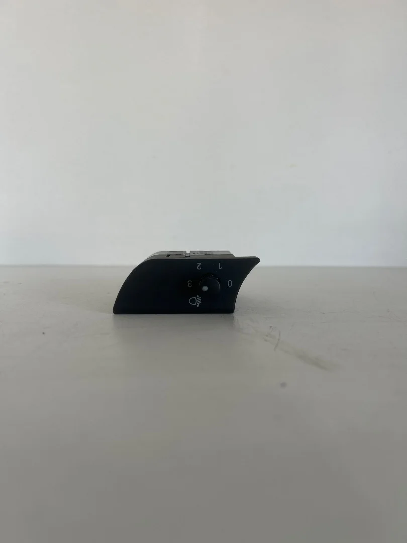 Foto de MANDO REGULACION FAROS AUDI A4 AVANT (8E) referencia 8E1919094