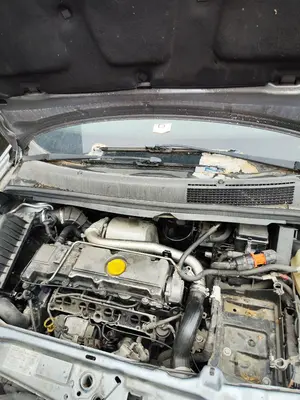 Foto de ARTICULACION LIMPIA DELANTERA OPEL ZAFIRA A 2.0 DTI (101 CV / 74 KW)