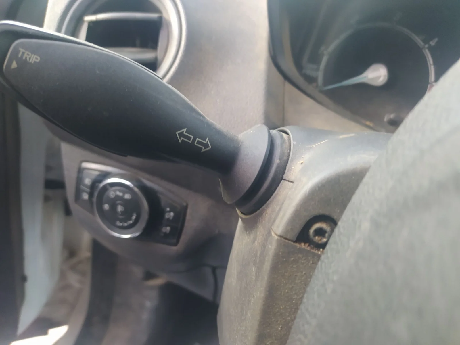 Foto de MANDO INTERMITENTES FORD TRANSIT COURIER (C4A) 1.5 TDCi CAT (95 CV / 70 KW) referencia 8A6T13335AD