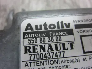 Foto de CENTRALITA AIRBAG RENAULT MEGANE I COUPE (DA0) 1.9 dTi Diesel CAT (98 CV / 72 KW) referencia 550803600 foto 2