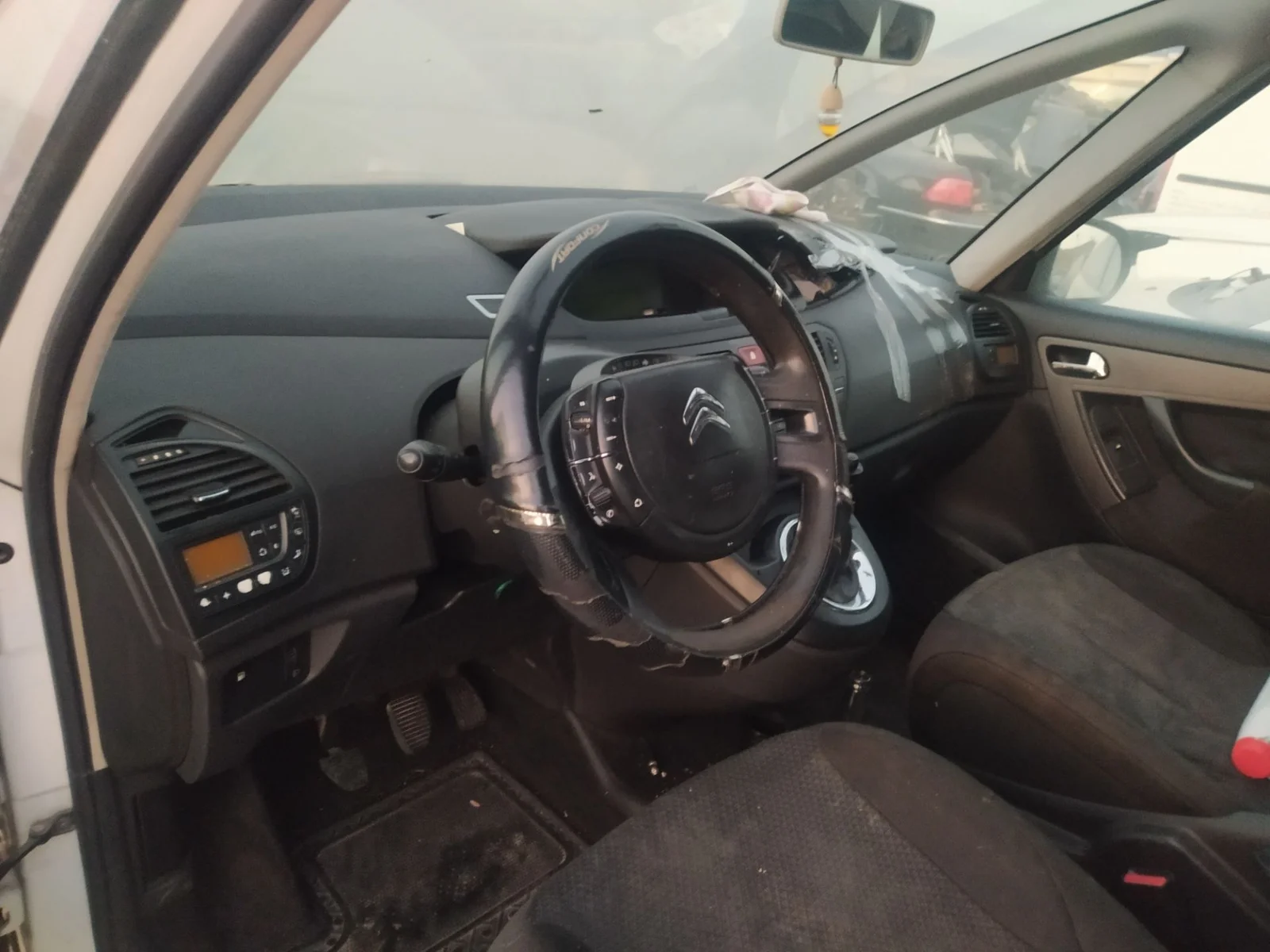Foto de PALANCA FRENO CITROEN C4 PICASSO 1.6 HDi FAP (112 CV / 82 KW)