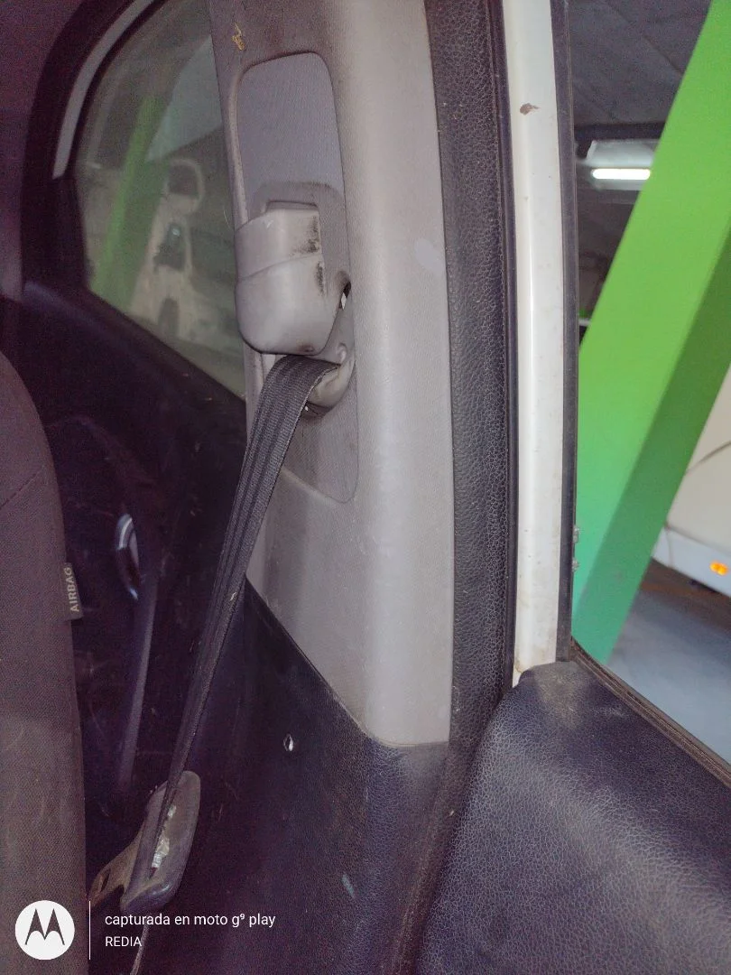 Foto de CINTURON SEGURIDAD DELANTERO IZQUIERDO KIA RIO (UB) 1.2 CAT (86 CV / 63 KW)