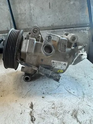 Foto de ALTERNADOR CITROEN JUMPY FURGÓN referencia 9830148880 foto 2