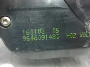Foto de CERRADURA MALETERO / PORTON CITROEN XSARA BERLINA referencia 9646091480 foto 5