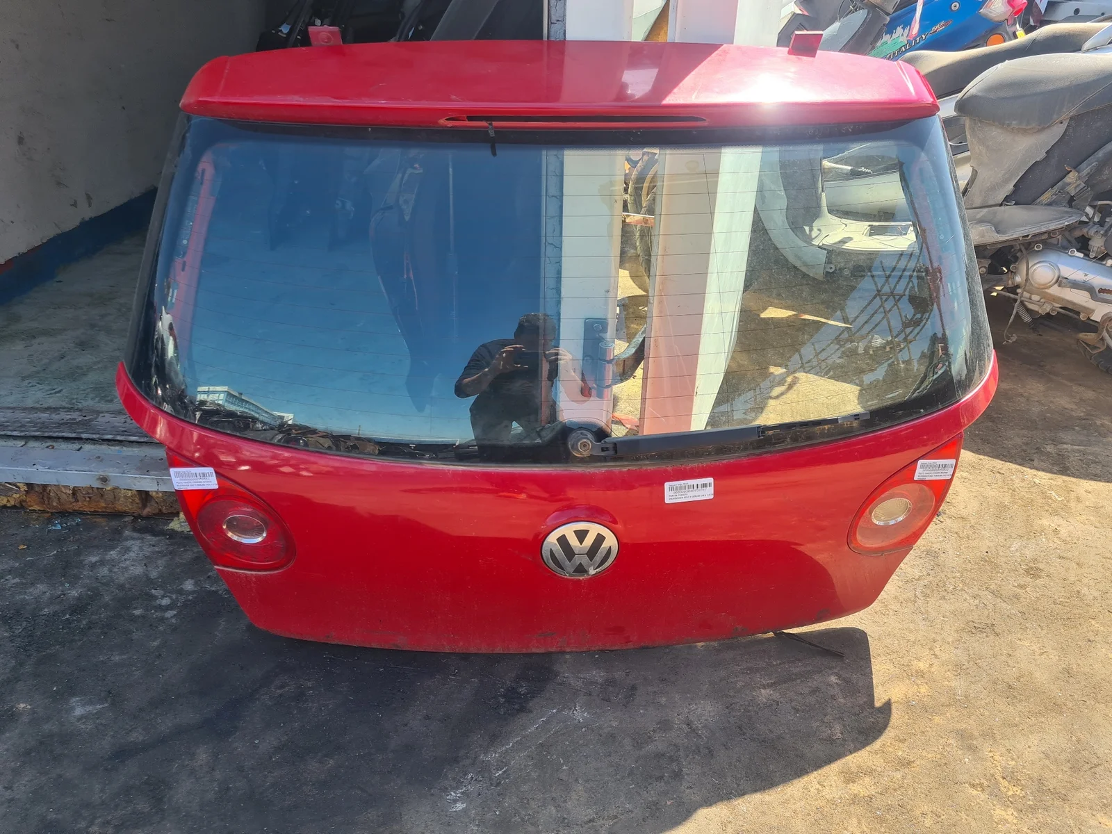 Foto de NO IDENTIFICADO VOLKSWAGEN GOLF V (1K1)(10.2003)