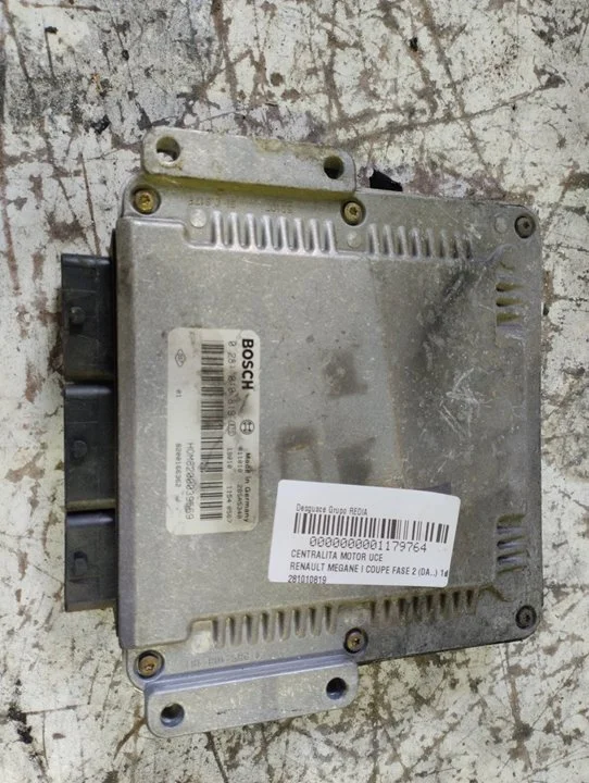 Foto de CENTRALITA MOTOR UCE RENAULT MEGANE I FASE 2 COUPE (DA...) 1.9 dCi Diesel CAT (102 CV / 75 KW) referencia 0281010819