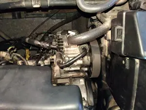 Foto de BOMBA DIRECCION PEUGEOT 406 BERLINA (S1/S2) 2.0 HDi CAT (90 CV / 66 KW) referencia 40079E