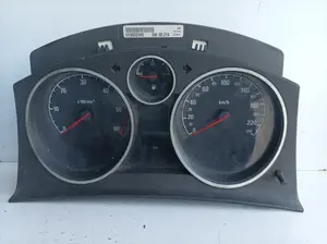 Foto de CUADRO INSTRUMENTOS OPEL ASTRA H BERLINA 1.7 16V CDTI (101 CV / 74 KW) referencia A2C53024902 foto 4