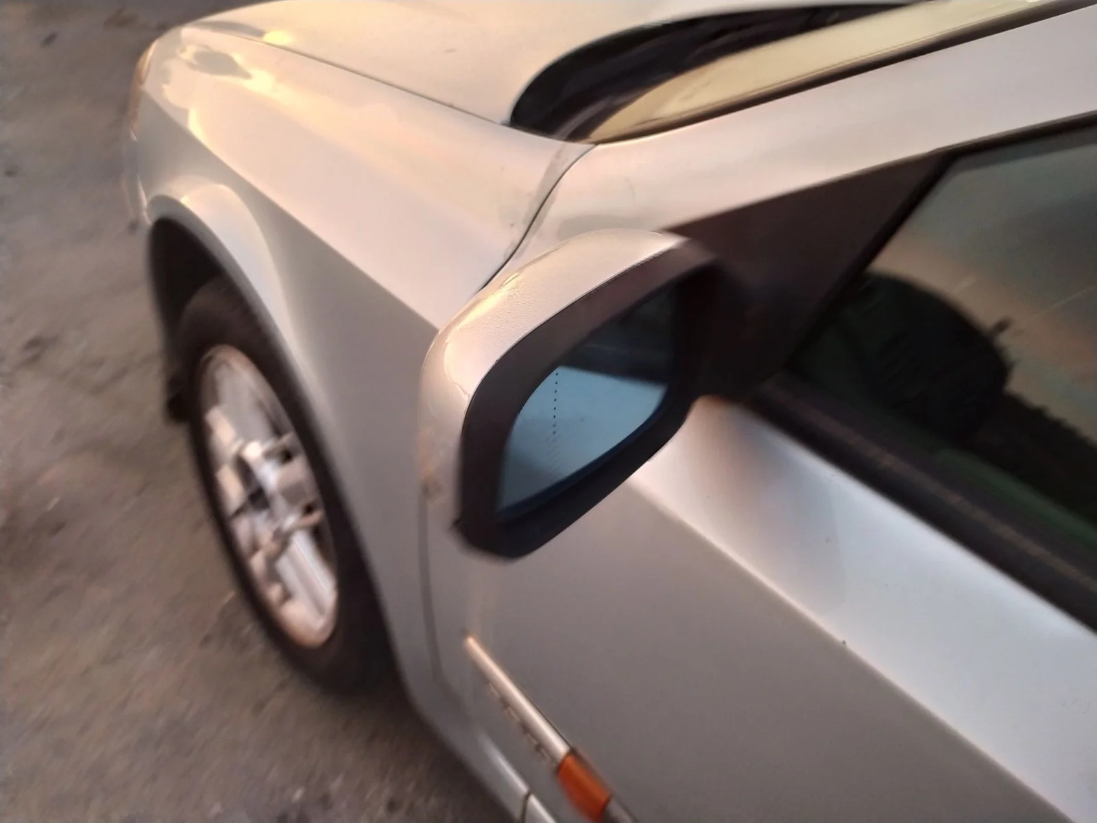 Foto de RETROVISOR IZQUIERDO RENAULT LAGUNA II (BG0) 2.2 dCi Turbodiesel (150 CV / 110 KW)