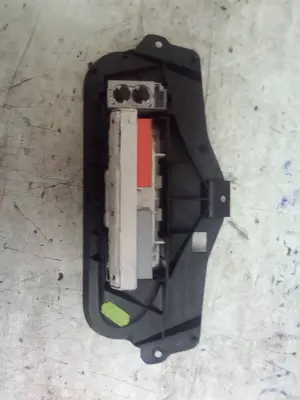 Foto de PANTALLA MULTIFUNCION RENAULT MEGANE I SCENIC (JA0) referencia 7700432434 foto 2